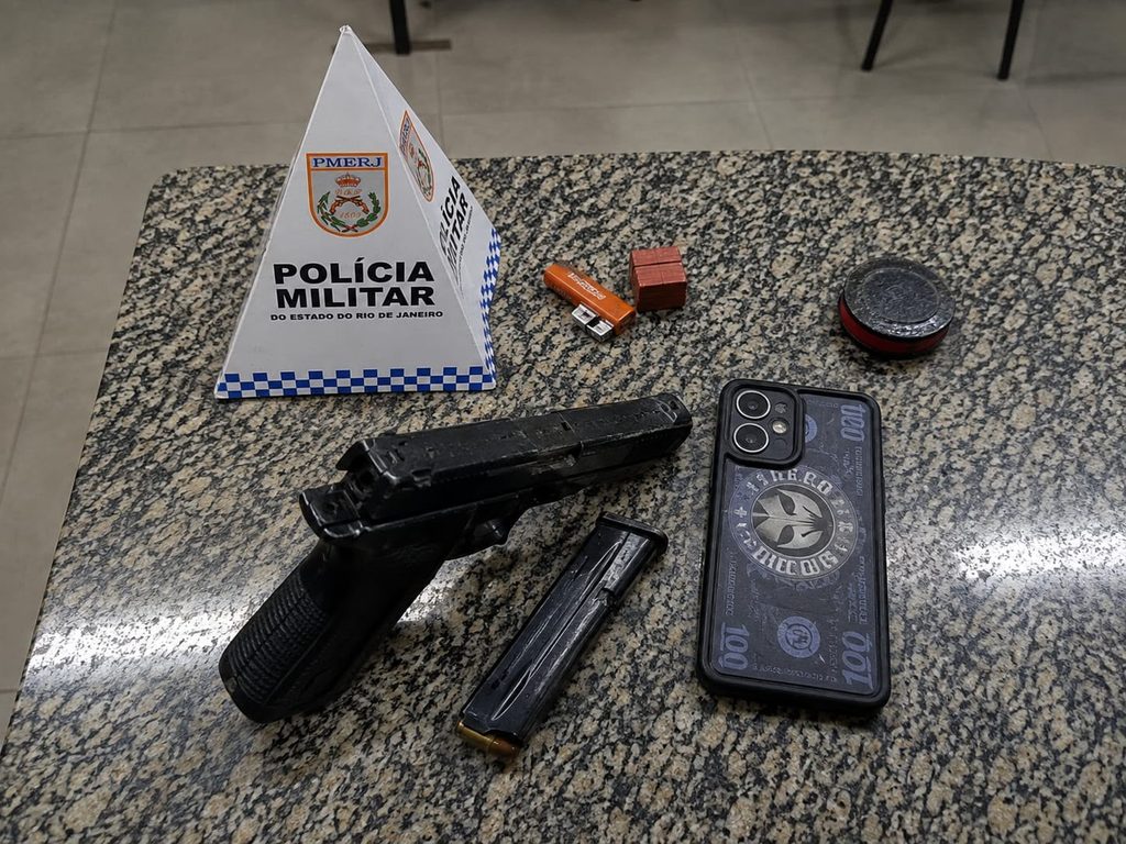 arma falsa