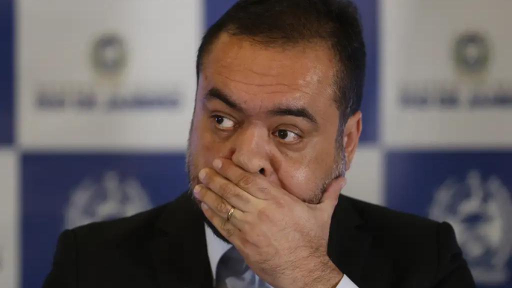 MP investiga aumento de cargos comissionados na gestão Cláudio Castro