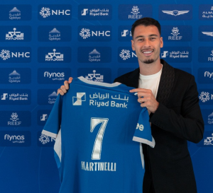 Atacante brasileiro assina até 2030 com o clube saudita em transferência de 70 milhões de euros e encerra ciclo de sete temporadas na Inglaterra.