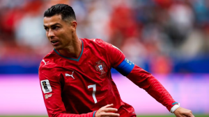 Cristiano Ronaldo é suspenso por 30 dias após deixar concentração de Portugal