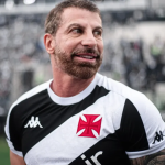 Presidente do Vasco, Pedrinho é internado com infecção no rosto
