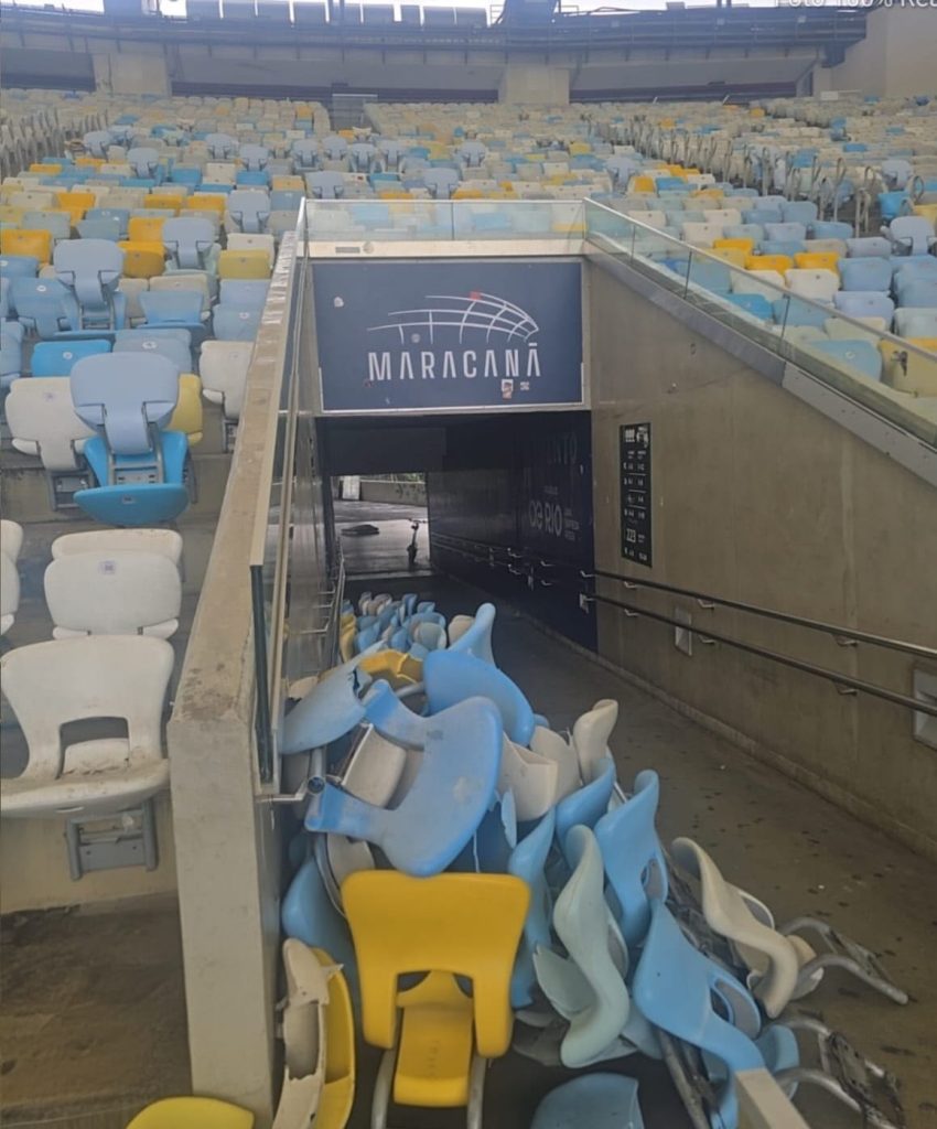 Maracanã sofre depredação após eliminação do Vasco para o Boca Juniors; veja imagens