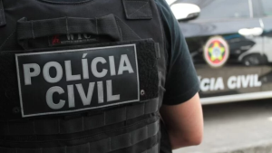 Polícia prende funcionário de escola acusado de abusar de criança de 4 anos