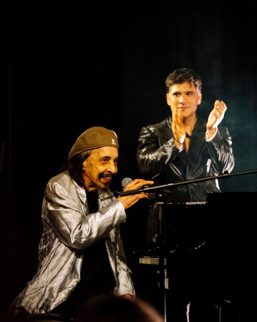 Benito Di Paula ao lado do filho, Rodrigo Vellozo.