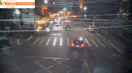 Colisão deixa reflexos no trânsito da cidade.