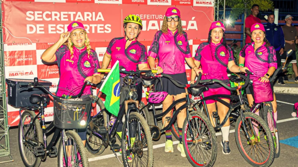 Bik Night pelo Outubro Rosa em Maricá