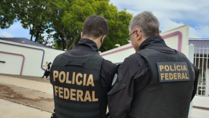 PF apreende R$ 300 mil em operação contra compra de votos