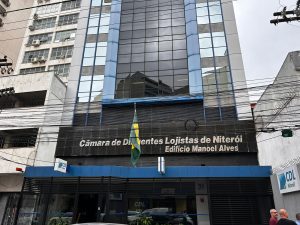 Quita Niterói acontece de 22 a 24 de julho com negociação gratuita de dívidas, consulta ao CPF e atendimento de bancos e concessionárias.